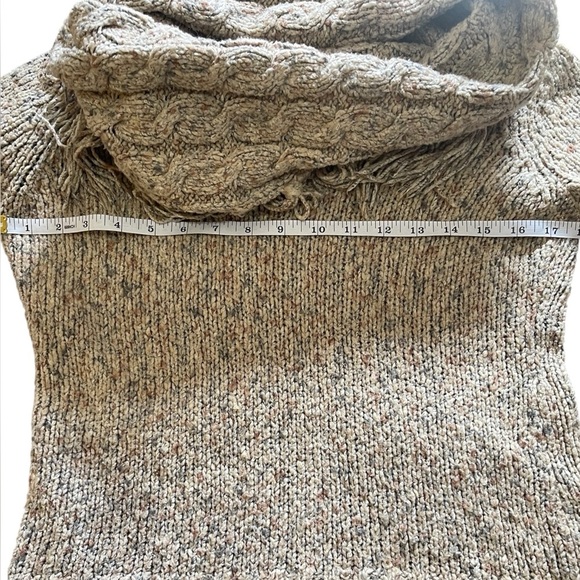 Kensie Scarf Sweater Knit Oatmeal Boho Size Large - Picture 4 of 11
